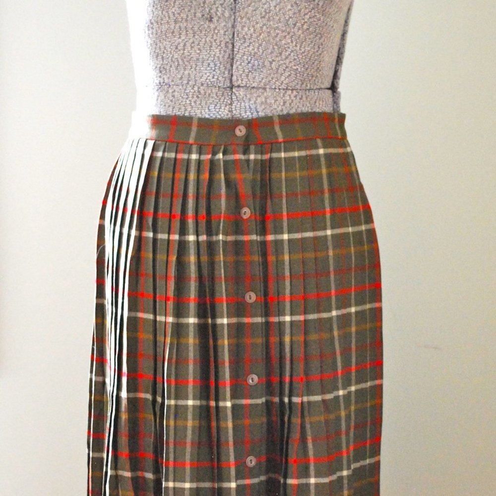 Plaid wool accordion pleated skirt (S/M)